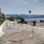 Nea Stira Kondilia * Néa Sztíra
