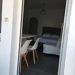 Apartment Nea Stira Kondilia