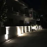 Apartment Nea Stira Kondilia *