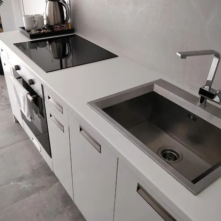 Nea Stira Kondilia *