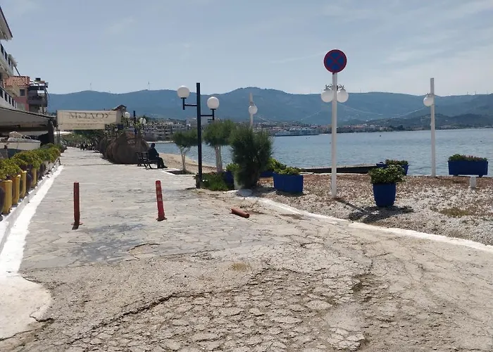 Nea Stira Kondilia * Nέα Στύρα